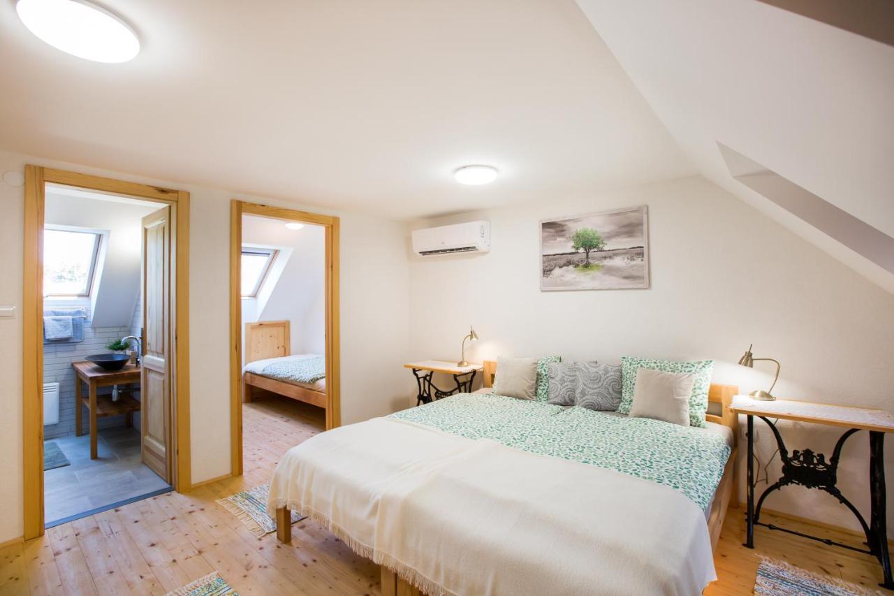Bakony-Cinca Vendeghaz Otel Szentgál Dış mekan fotoğraf
