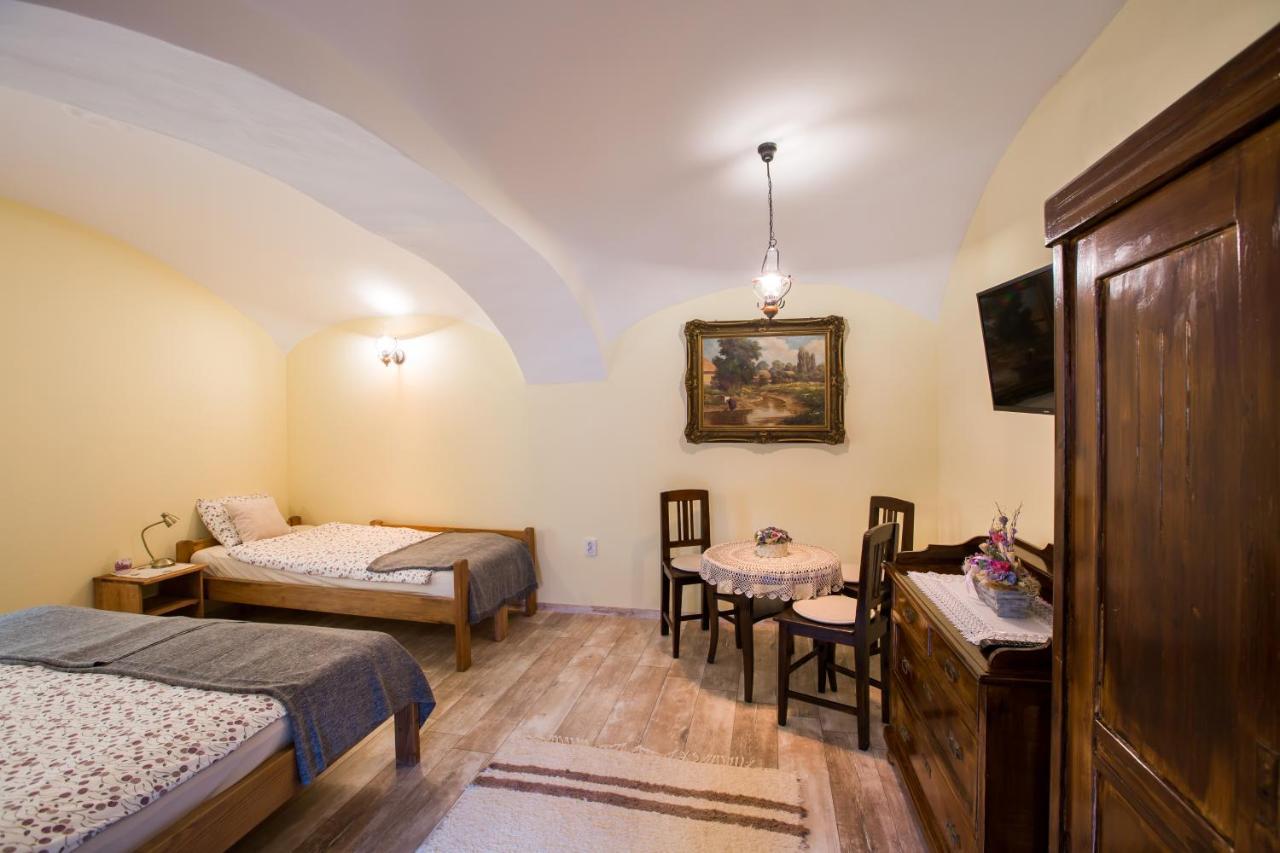 Bakony-Cinca Vendeghaz Otel Szentgál Dış mekan fotoğraf