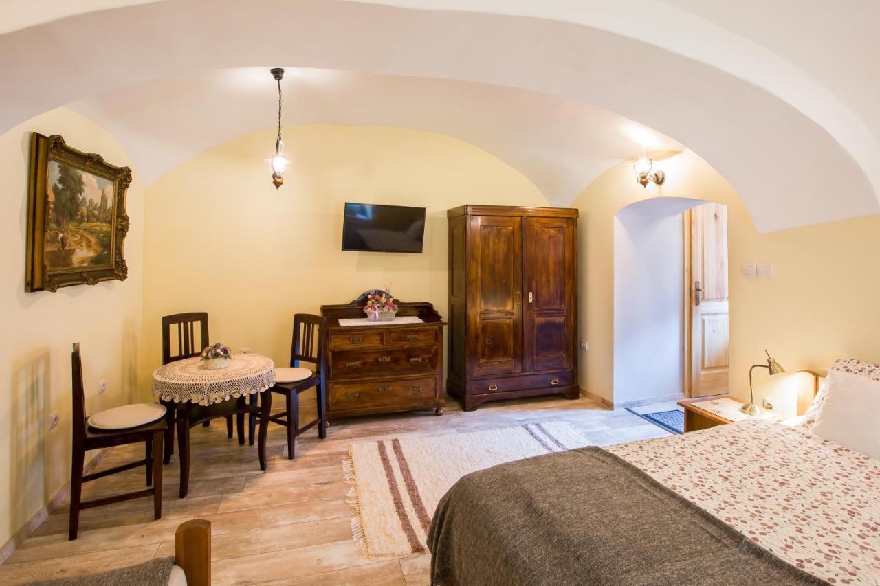 Bakony-Cinca Vendeghaz Otel Szentgál Dış mekan fotoğraf