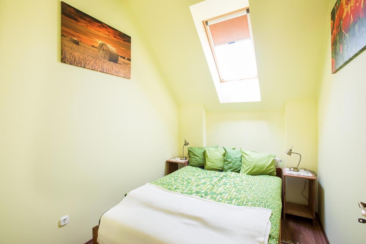 Bakony-Cinca Vendeghaz Otel Szentgál Dış mekan fotoğraf